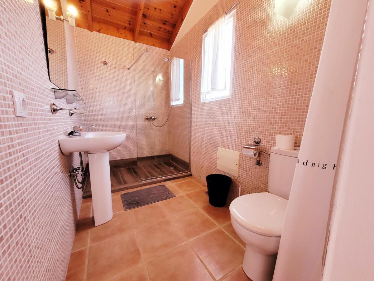 Villatommy Heated Pool, Hottub, Fast Wifi Лахарес Екстер'єр фото
